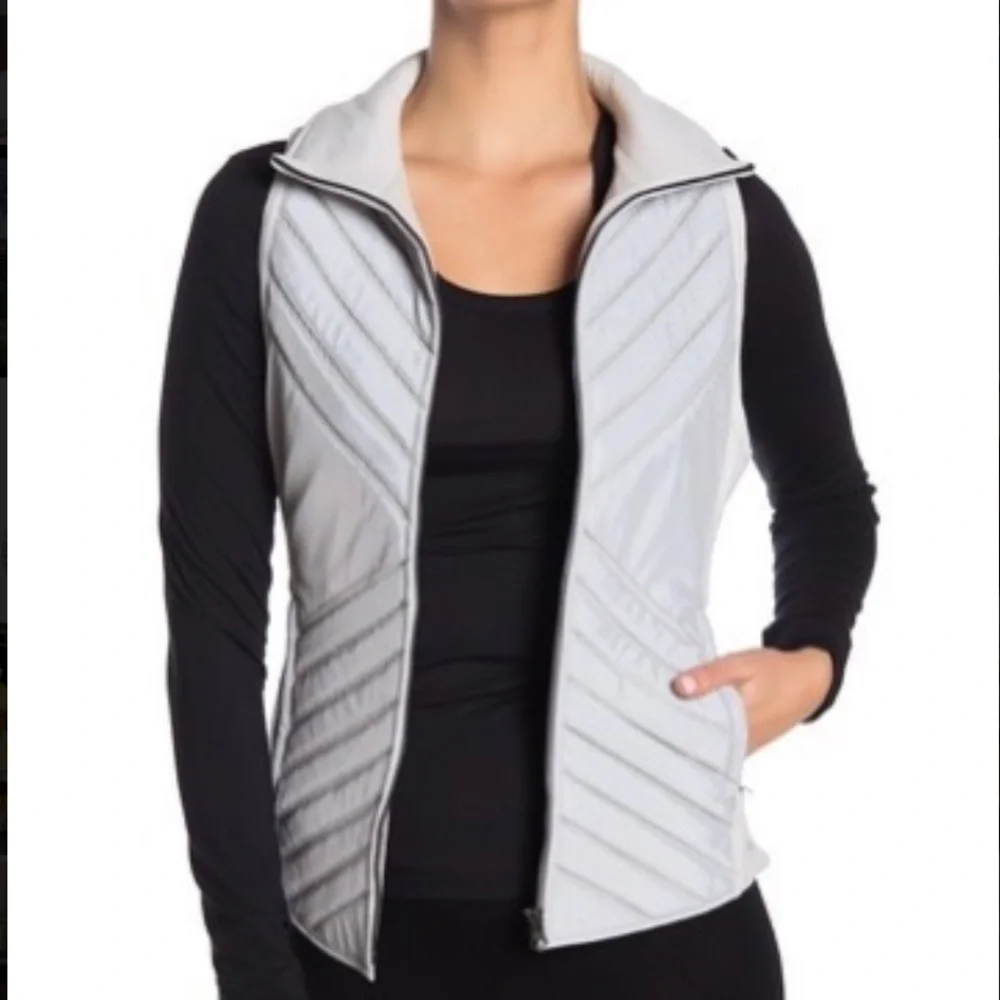 Alo Reflective Puffer Vest